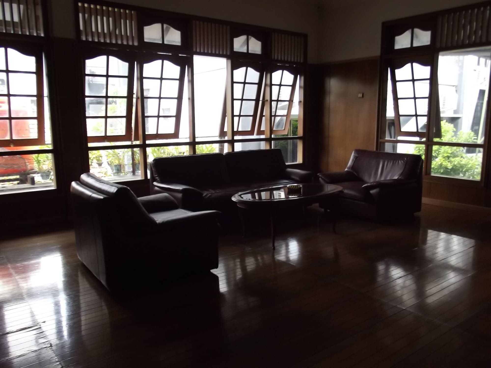 Rumah Utama Guest House Yogyakarta Bagian luar foto